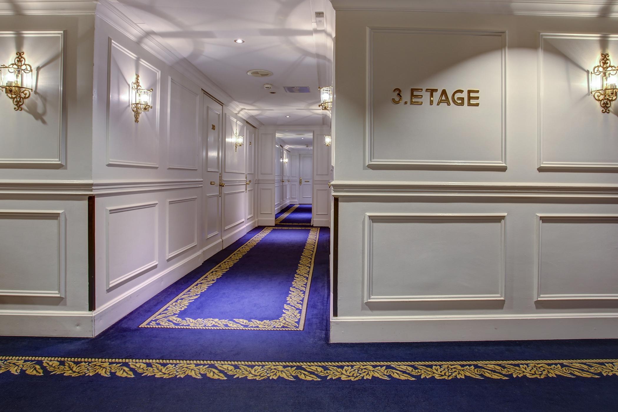 בון Centro Hotel Bristol מראה חיצוני תמונה