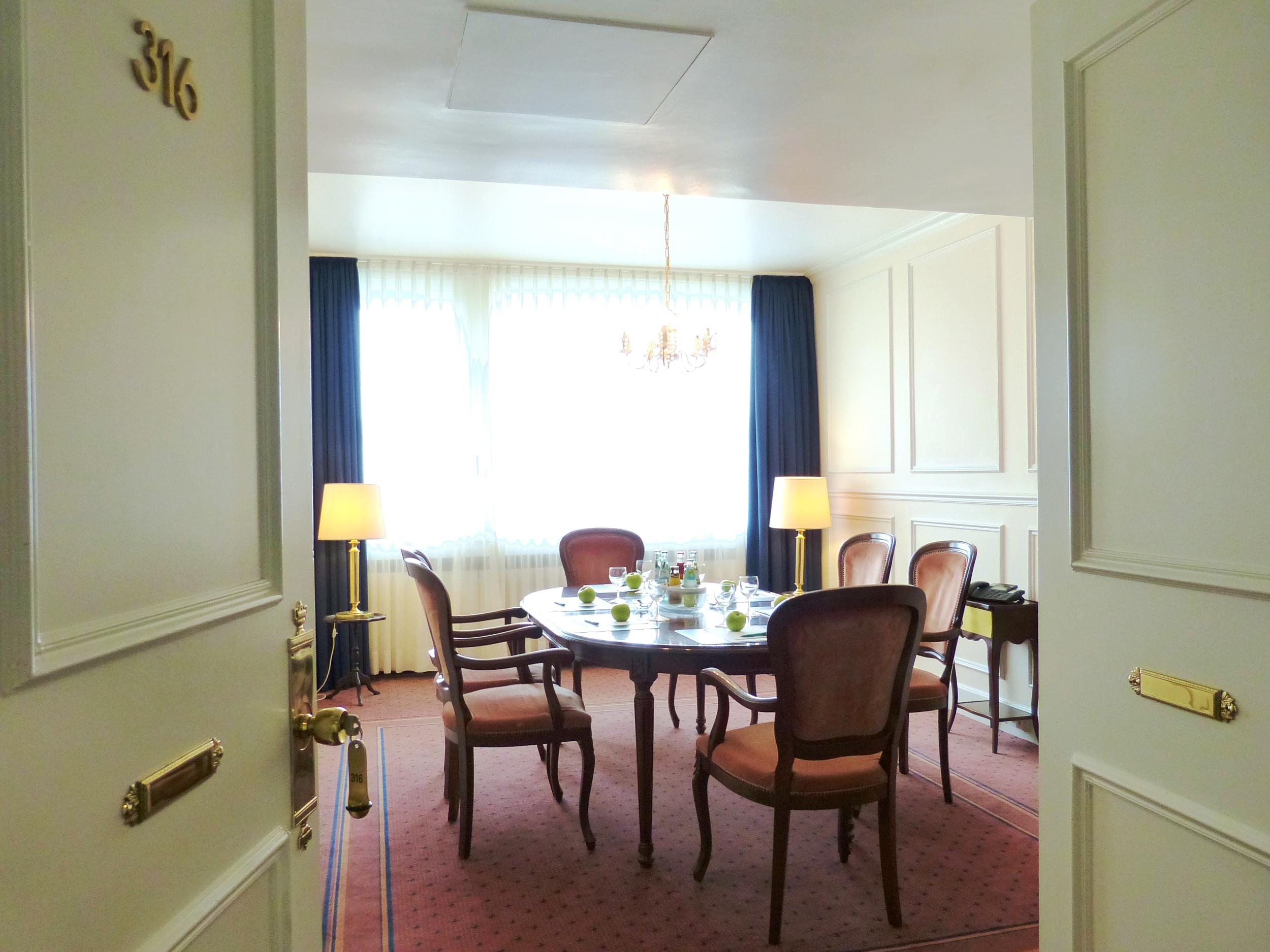 בון Centro Hotel Bristol מראה חיצוני תמונה