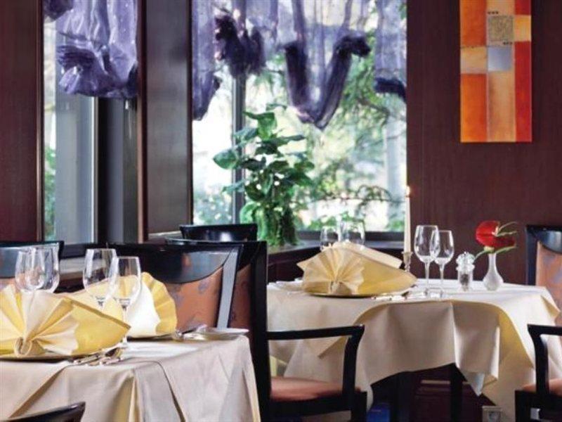 בון Centro Hotel Bristol מראה חיצוני תמונה